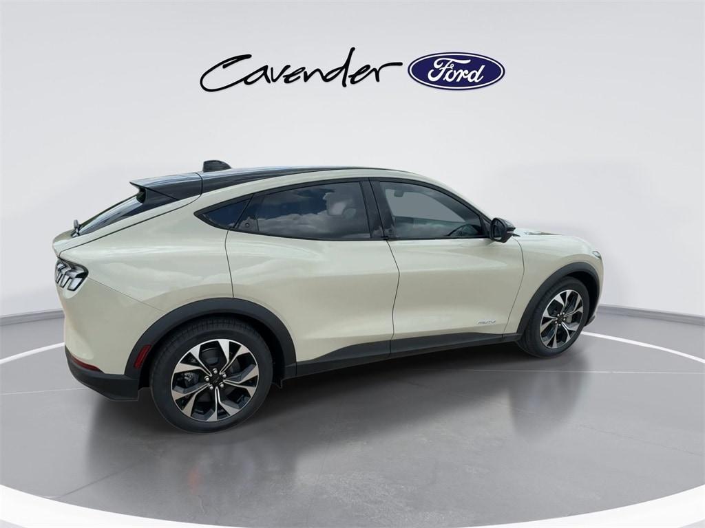 new 2025 Ford Mustang Mach-E car, priced at $39,734