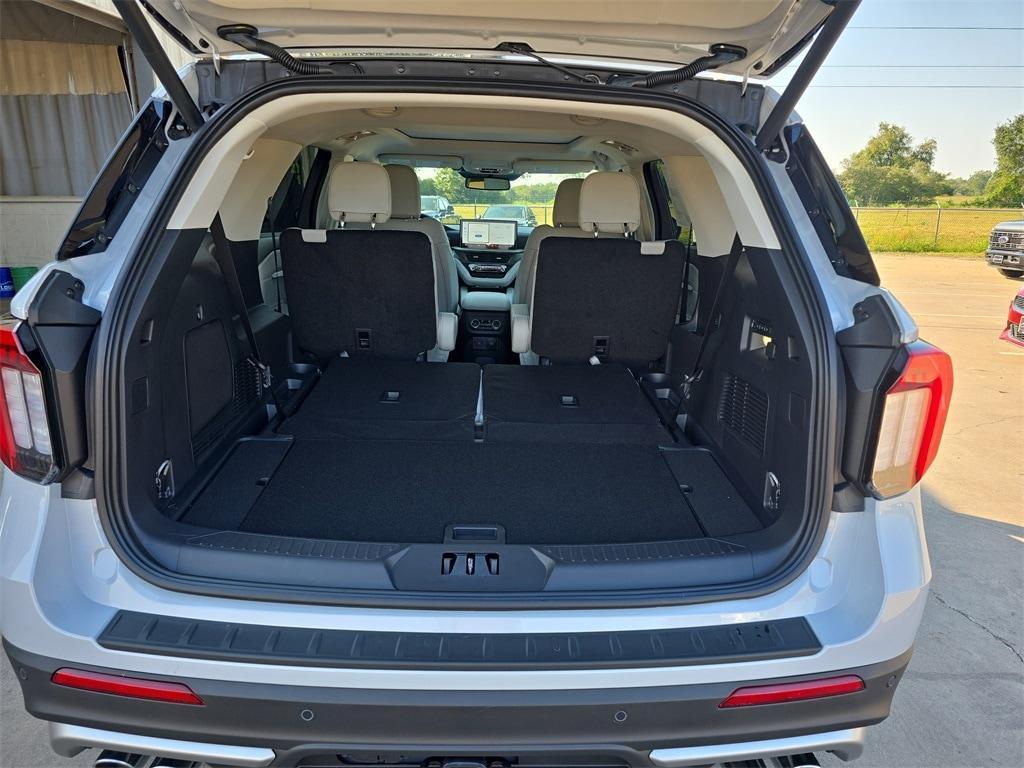 new 2025 Ford Explorer car, priced at $56,798