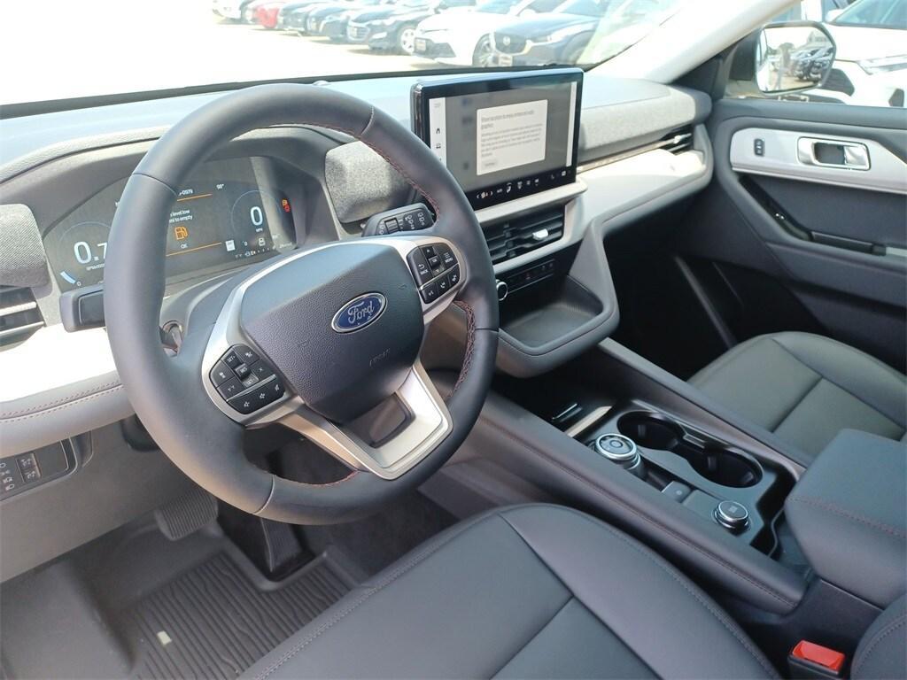 new 2025 Ford Explorer car, priced at $42,087