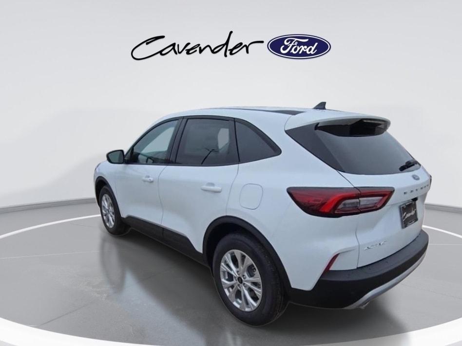 new 2025 Ford Escape car, priced at $29,544
