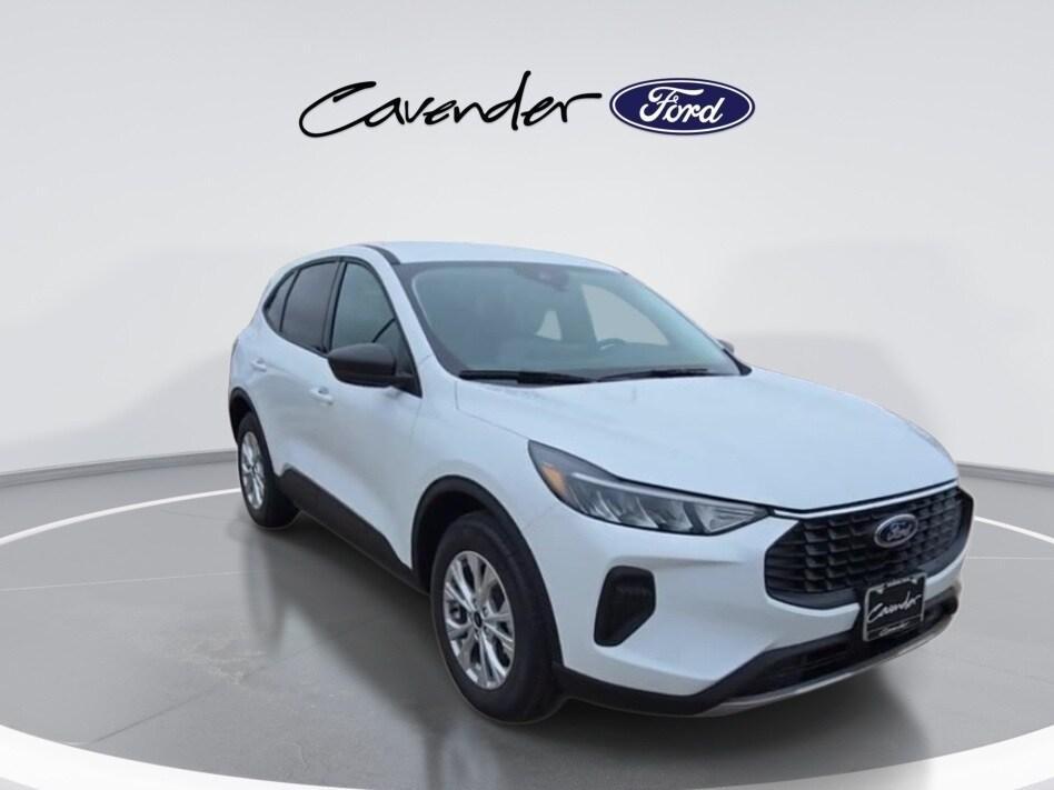 new 2025 Ford Escape car, priced at $29,544