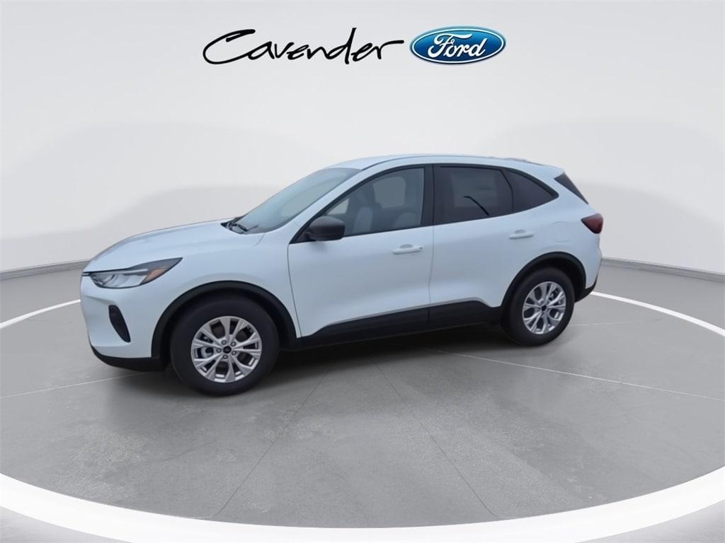 new 2025 Ford Escape car, priced at $30,635