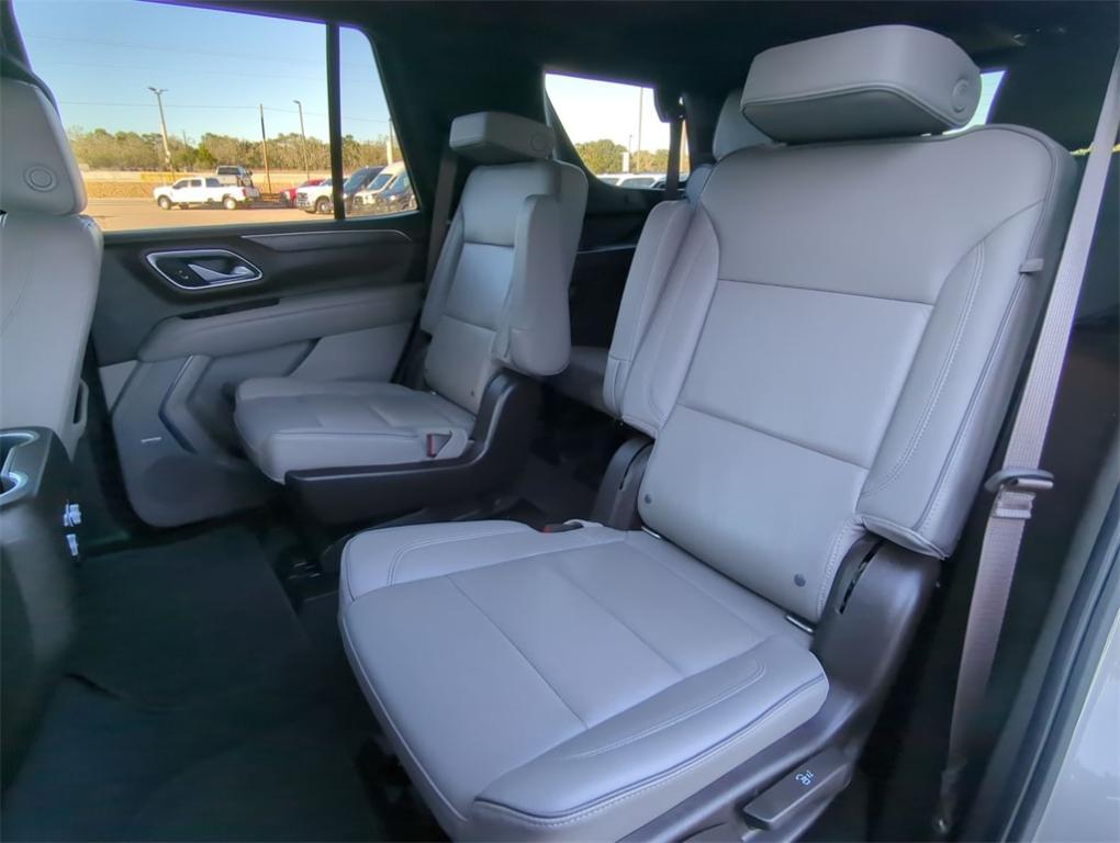 used 2021 GMC Yukon car, priced at $45,491