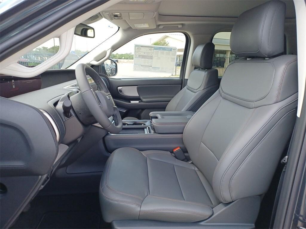 new 2025 Ford Expedition car, priced at $69,200