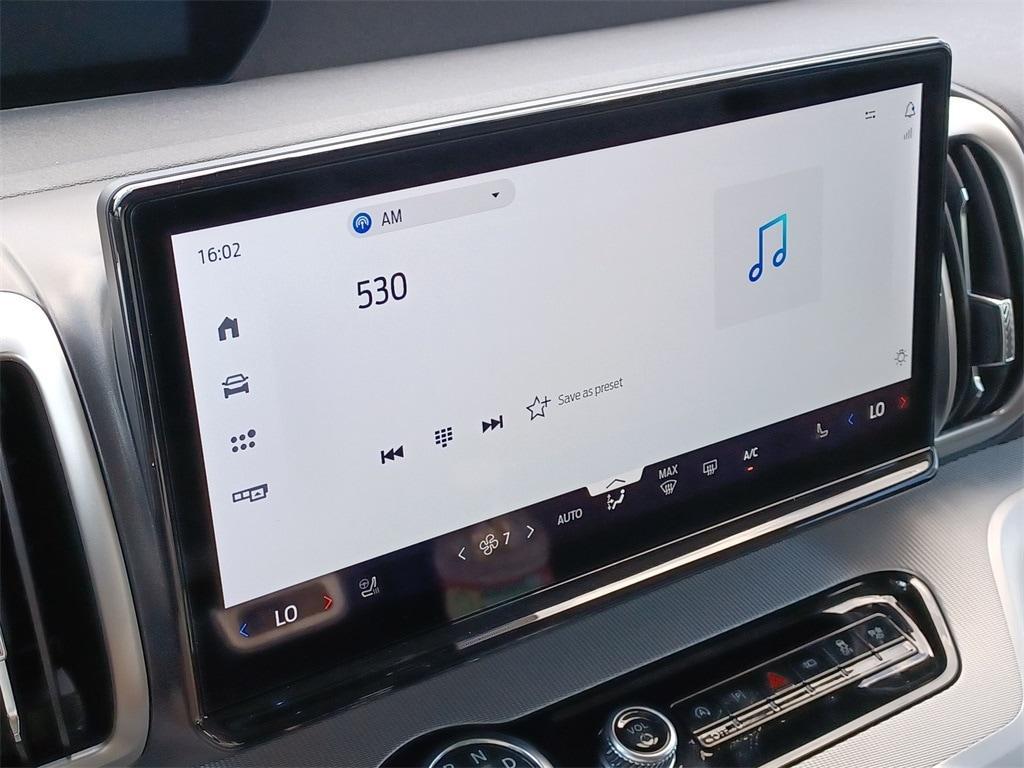new 2025 Ford Expedition car, priced at $69,200