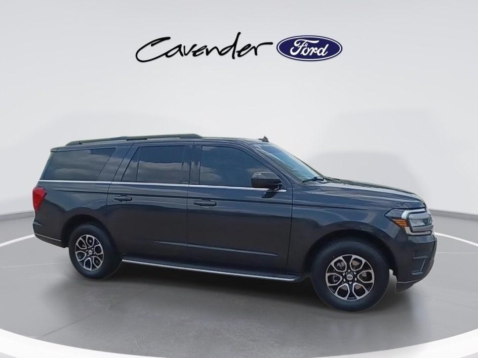 used 2022 Ford Expedition Max car, priced at $35,491