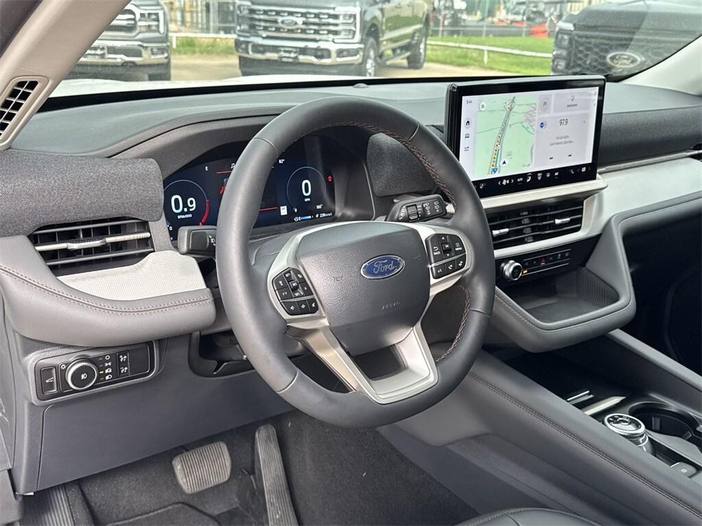 new 2025 Ford Explorer car, priced at $42,333