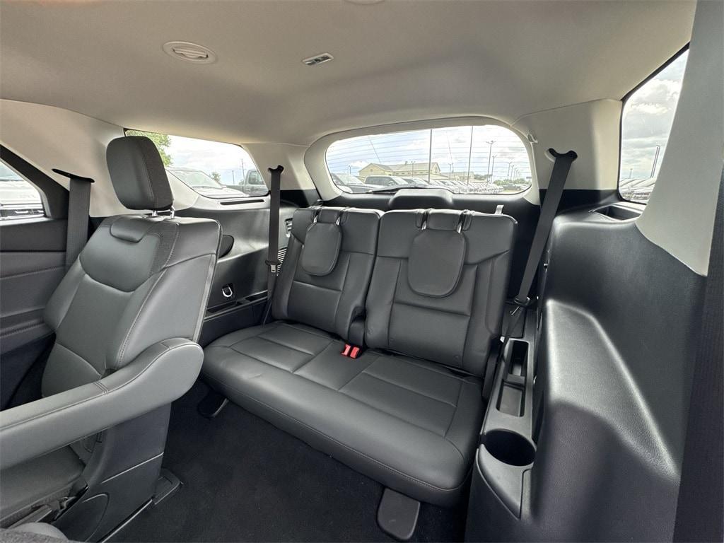 new 2025 Ford Explorer car, priced at $42,333