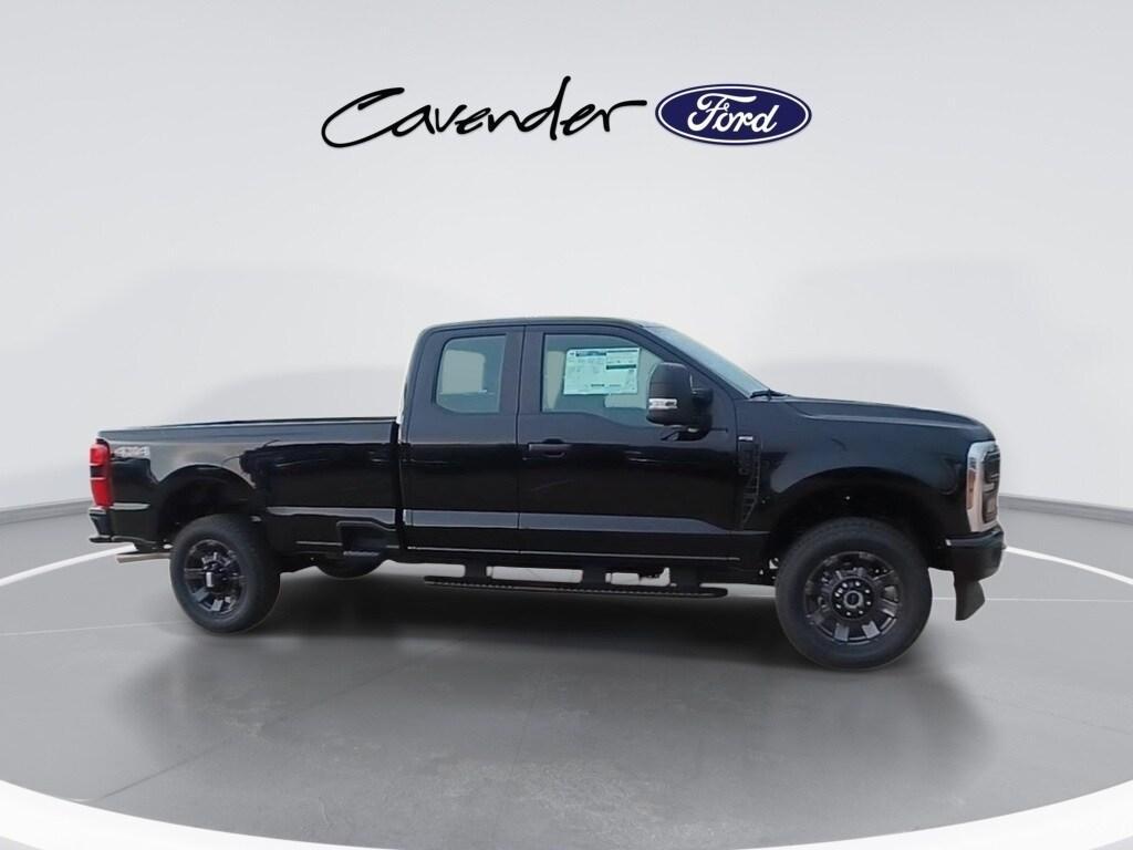 new 2025 Ford F-350 car, priced at $58,313