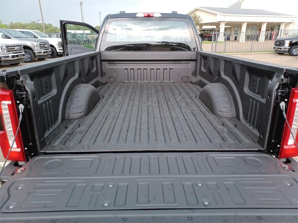 new 2025 Ford F-350 car, priced at $58,313