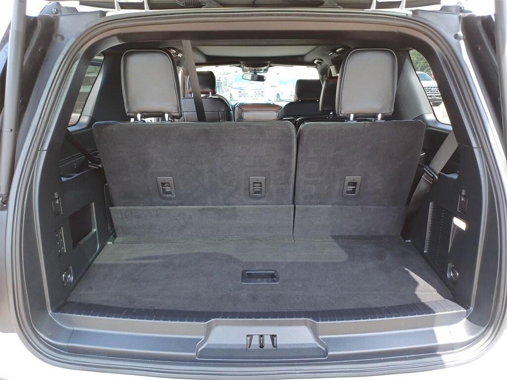 used 2021 Ford Expedition car, priced at $49,991
