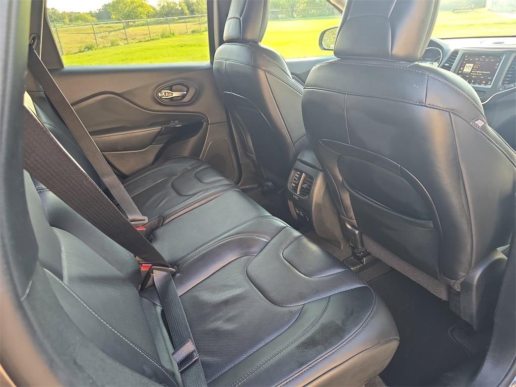 used 2023 Jeep Cherokee car, priced at $20,881