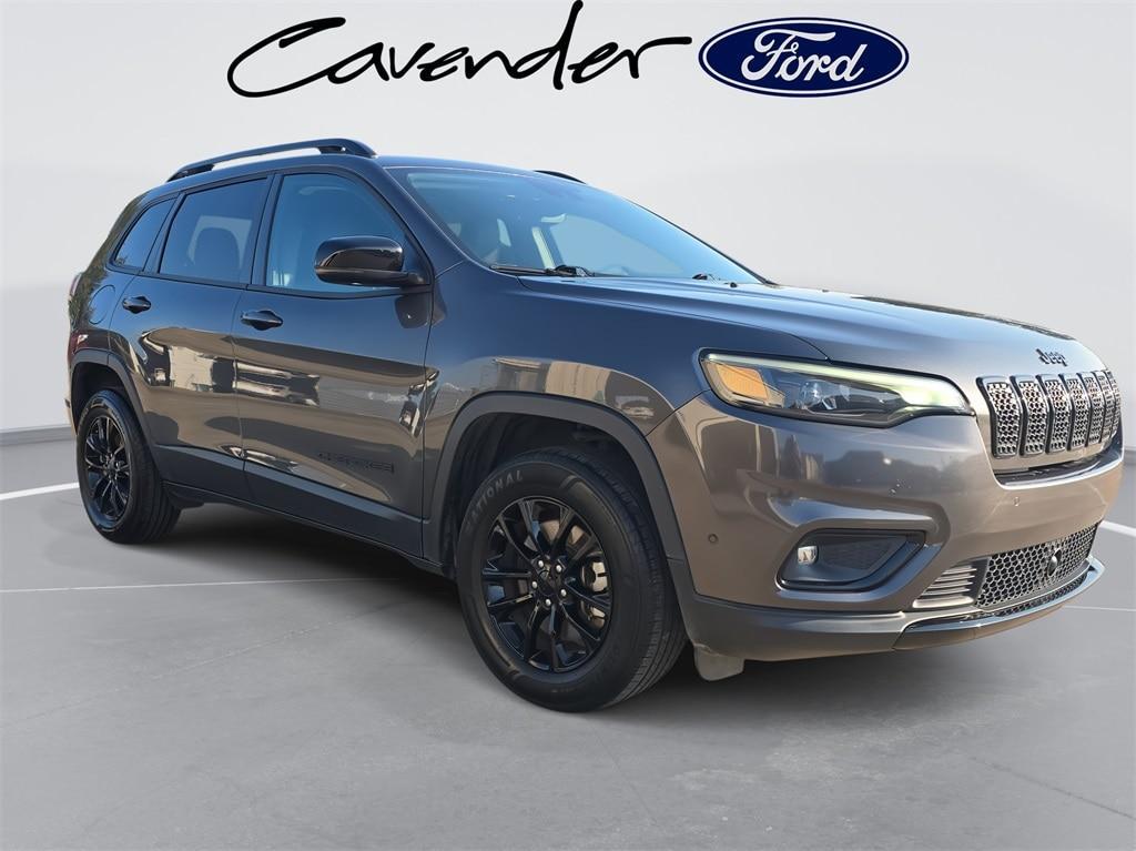 used 2023 Jeep Cherokee car, priced at $20,881