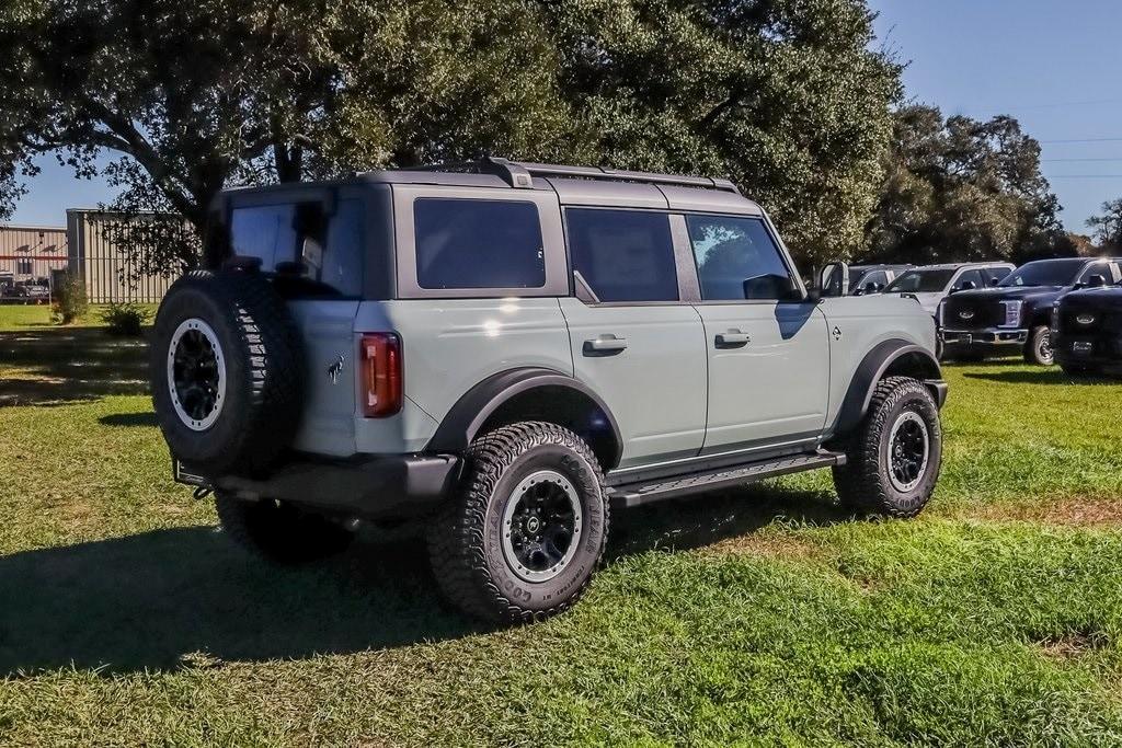 new 2024 Ford Bronco car, priced at $57,943