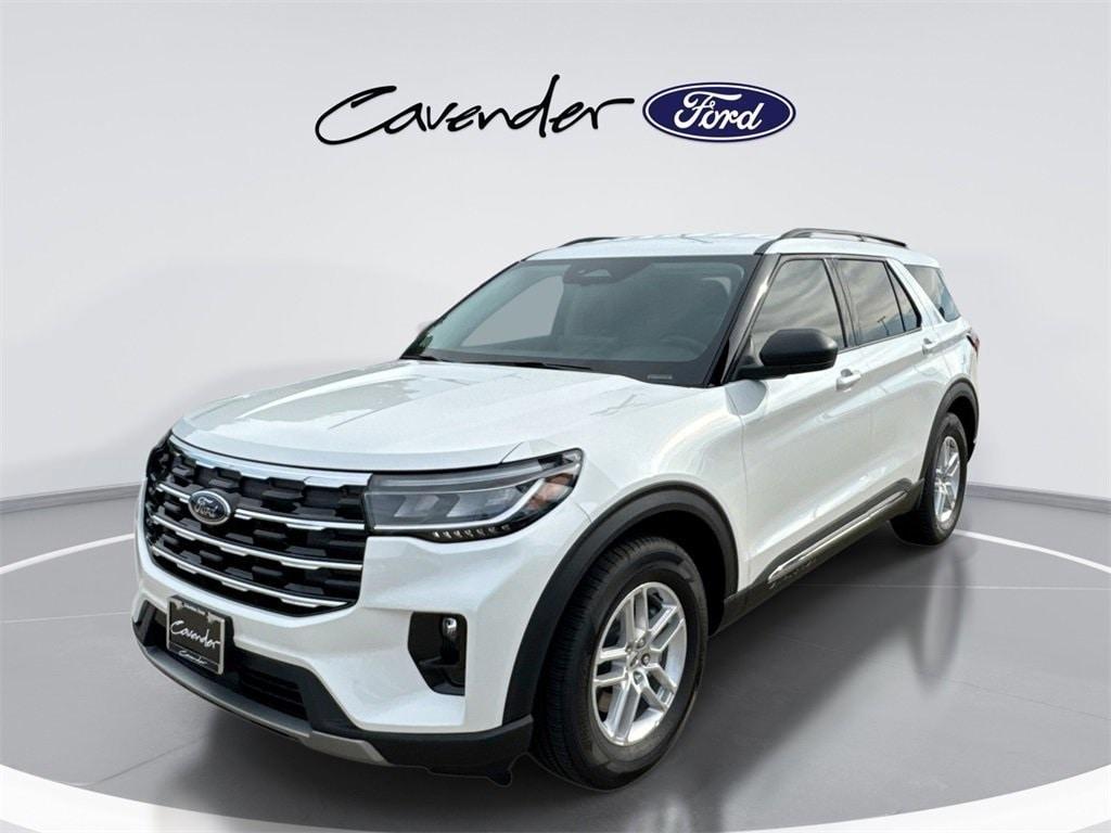 new 2025 Ford Explorer car, priced at $39,990