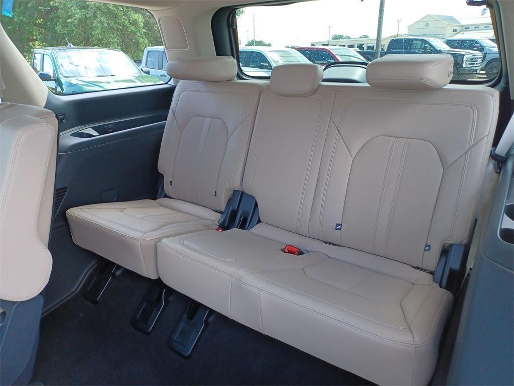 new 2024 Ford Expedition car, priced at $64,920