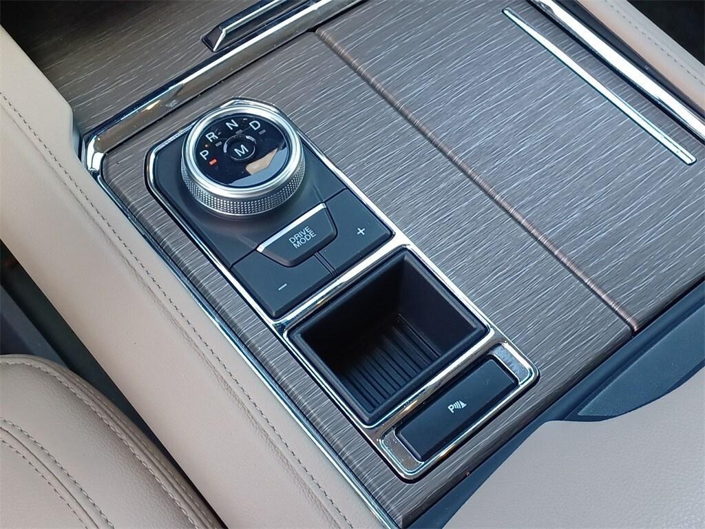 new 2024 Ford Expedition car, priced at $65,920