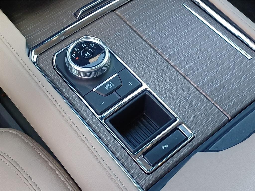 new 2024 Ford Expedition car, priced at $64,920