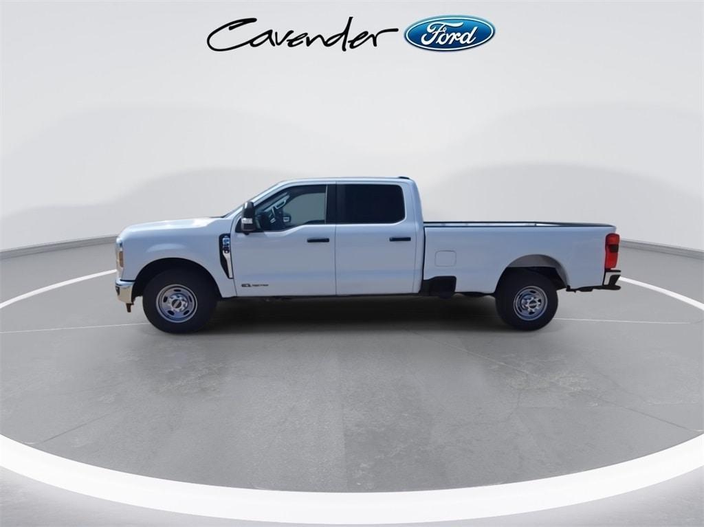 new 2025 Ford F-350 car, priced at $62,943