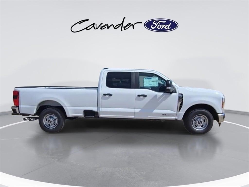 new 2025 Ford F-350 car, priced at $62,943