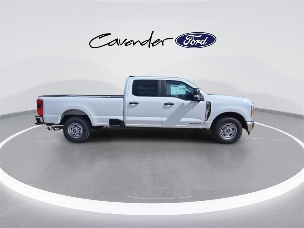 new 2025 Ford F-350 car, priced at $62,943