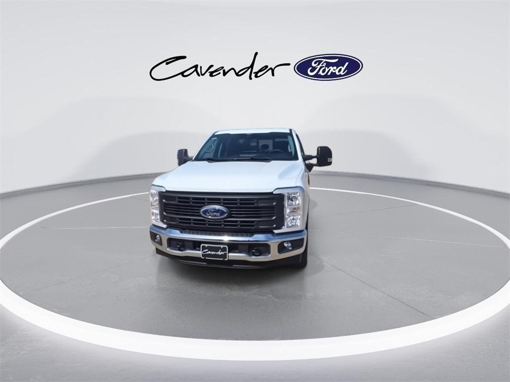 new 2025 Ford F-350 car, priced at $62,943