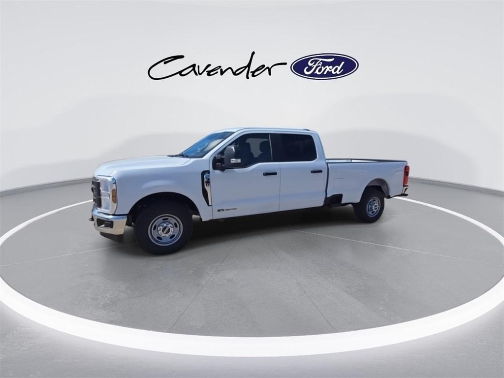 new 2025 Ford F-350 car, priced at $62,943