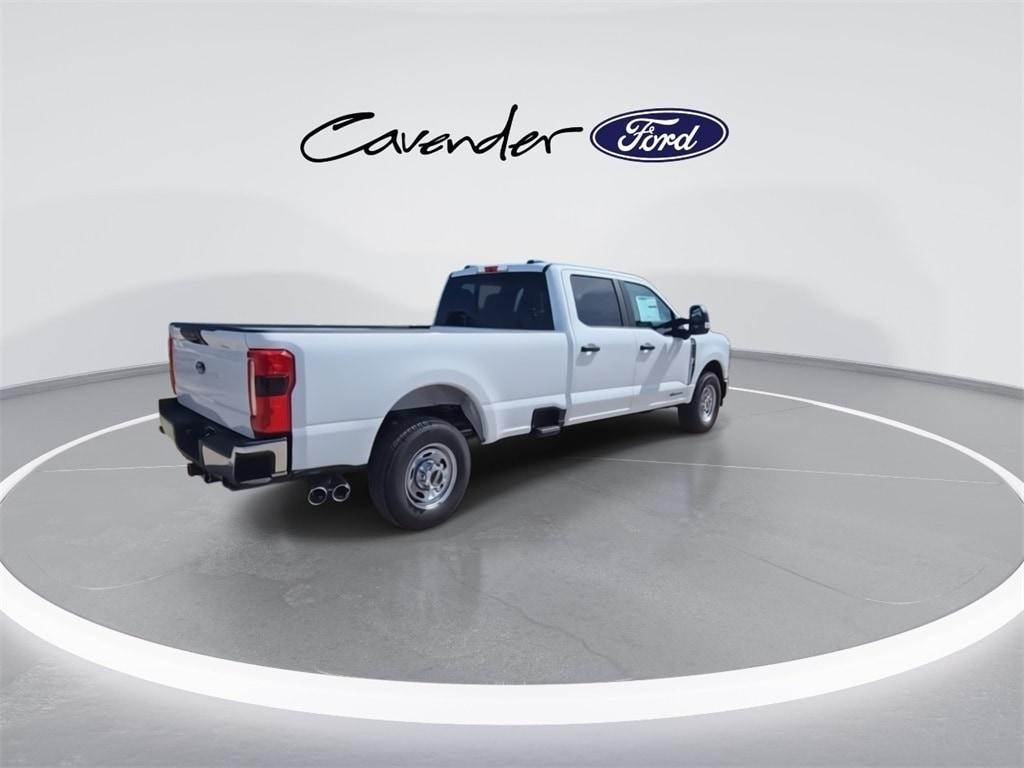 new 2025 Ford F-350 car, priced at $62,943