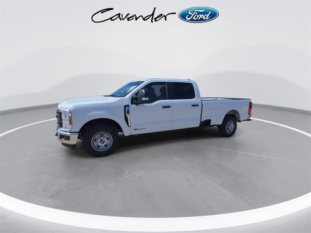 new 2025 Ford F-350 car, priced at $62,943