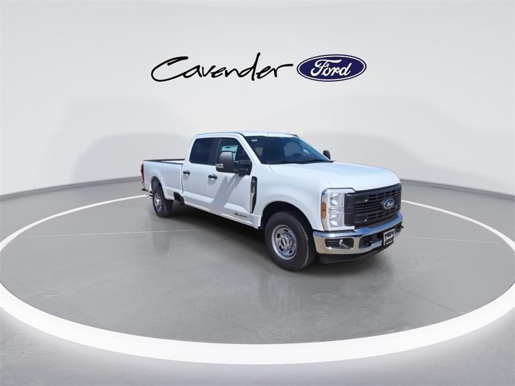new 2025 Ford F-350 car, priced at $62,943