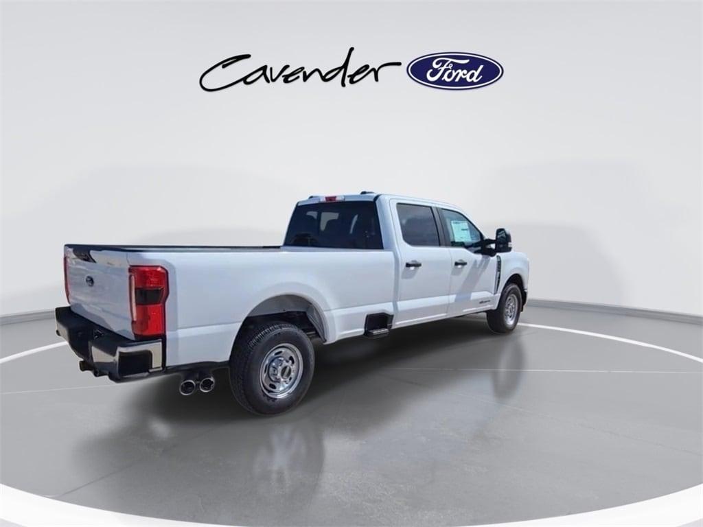 new 2025 Ford F-350 car, priced at $62,943