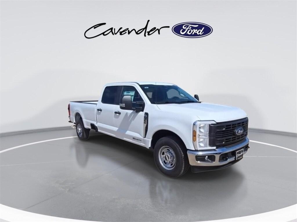 new 2025 Ford F-350 car, priced at $62,943