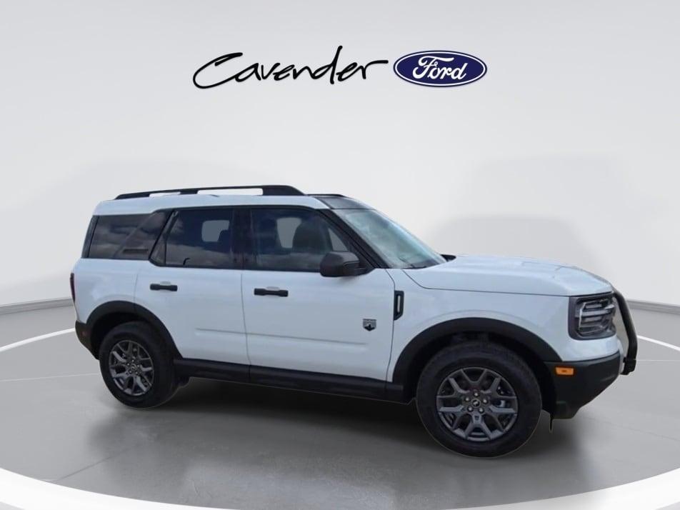 new 2025 Ford Bronco Sport car, priced at $33,944