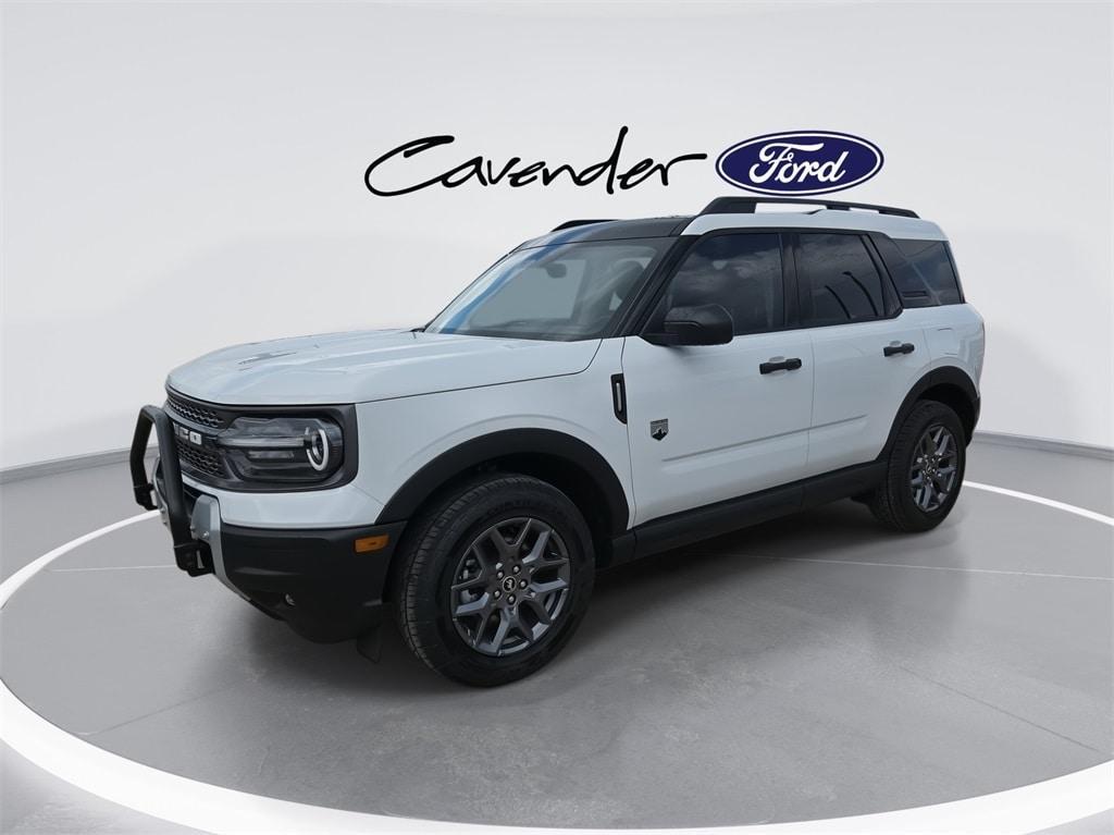 new 2025 Ford Bronco Sport car, priced at $33,944
