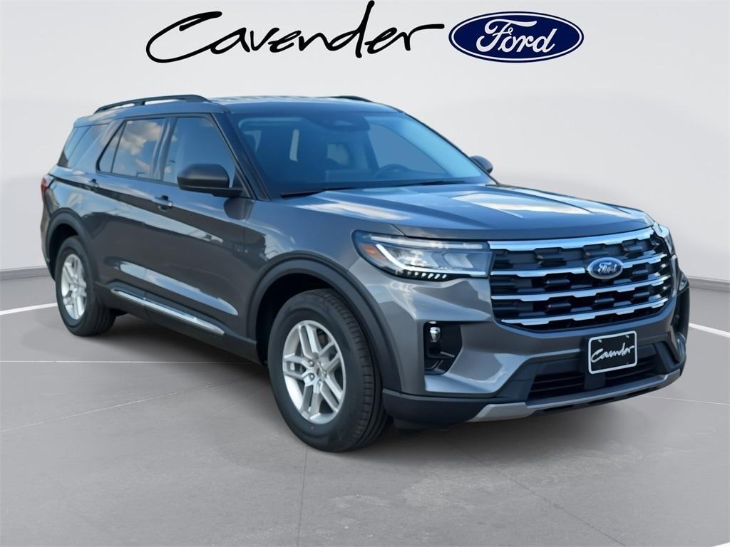 new 2025 Ford Explorer car, priced at $41,425