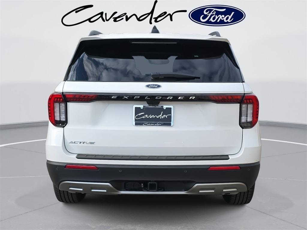 new 2025 Ford Explorer car, priced at $41,708