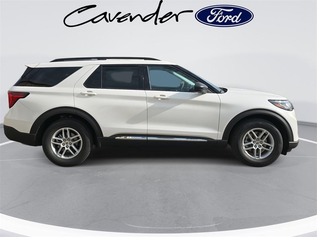 new 2025 Ford Explorer car, priced at $41,708