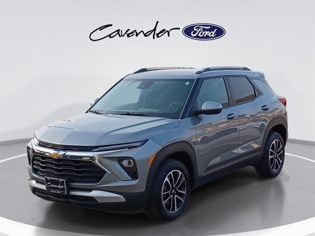 used 2024 Chevrolet TrailBlazer car, priced at $26,632