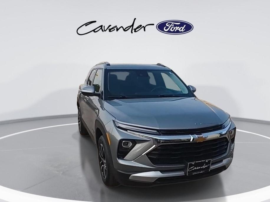 used 2024 Chevrolet TrailBlazer car, priced at $26,291