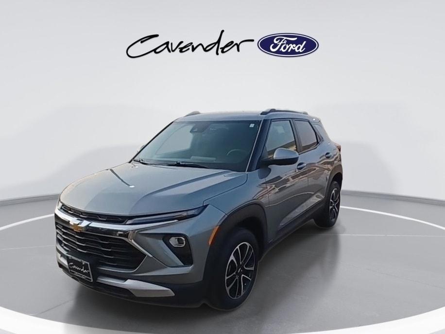 used 2024 Chevrolet TrailBlazer car, priced at $26,291