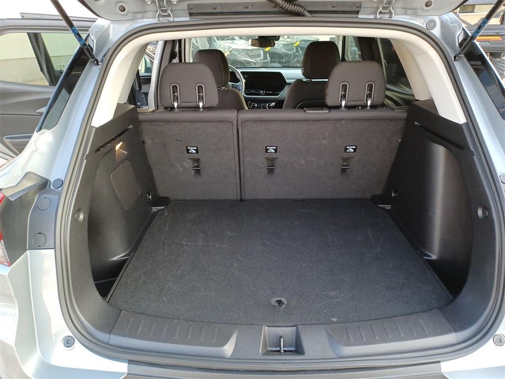 used 2024 Chevrolet TrailBlazer car, priced at $26,291