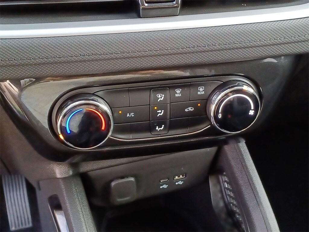 used 2024 Chevrolet TrailBlazer car, priced at $26,291