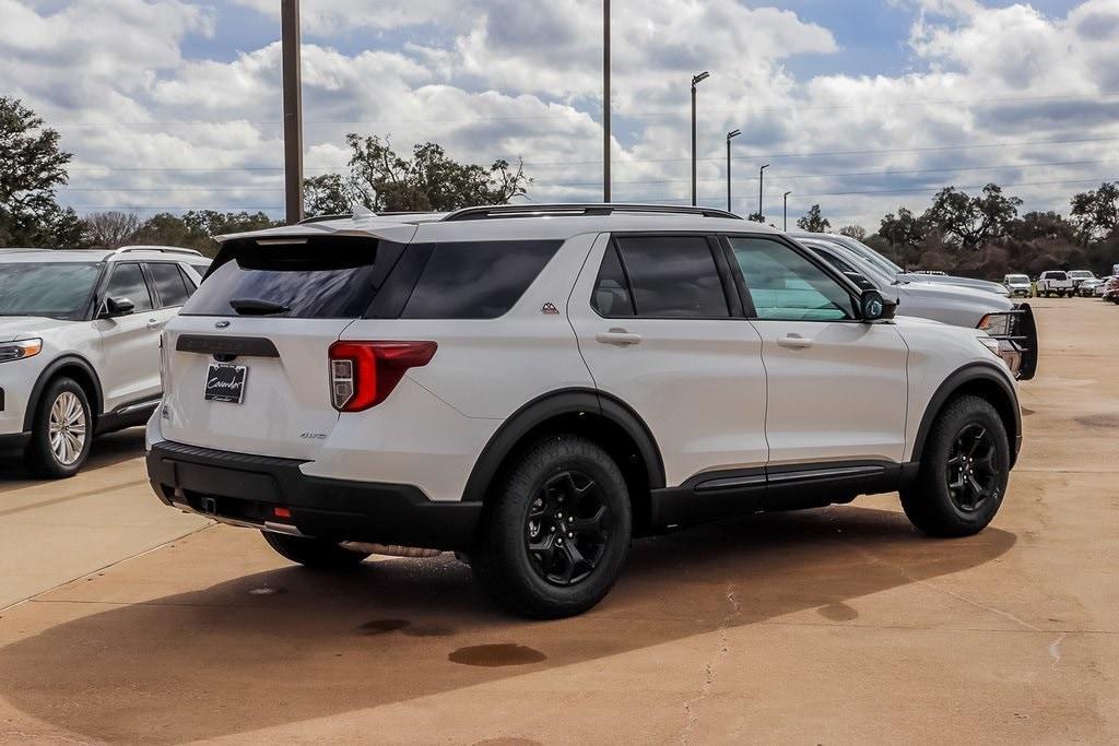 new 2024 Ford Explorer car, priced at $54,190