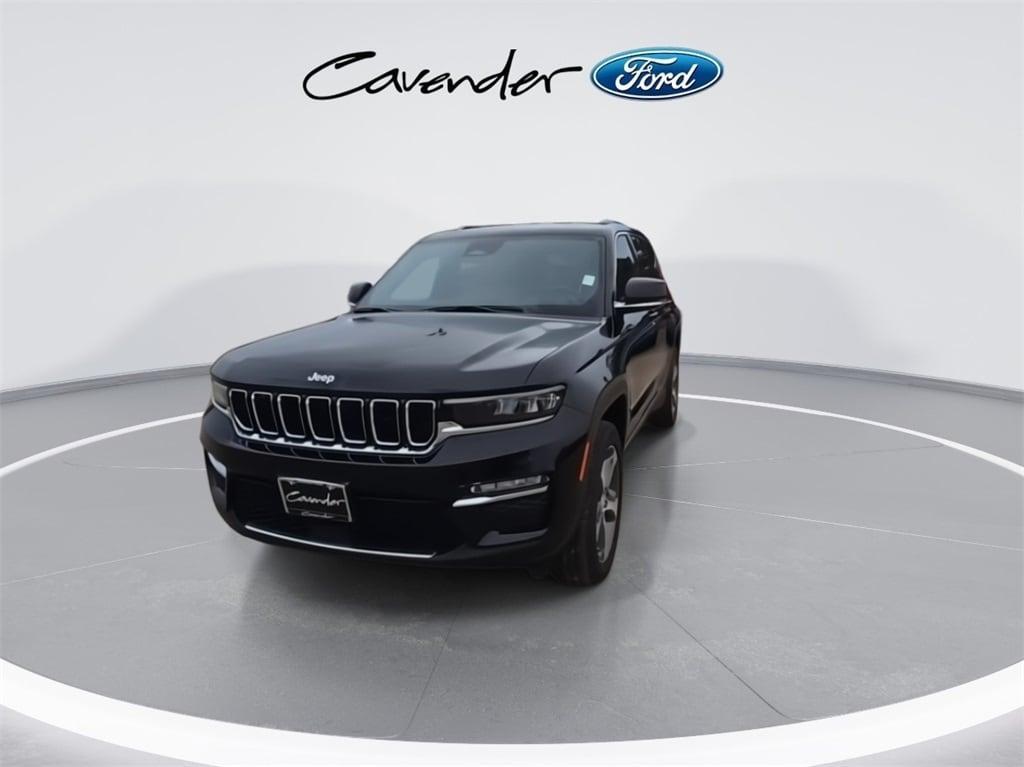 used 2024 Jeep Grand Cherokee car, priced at $40,441