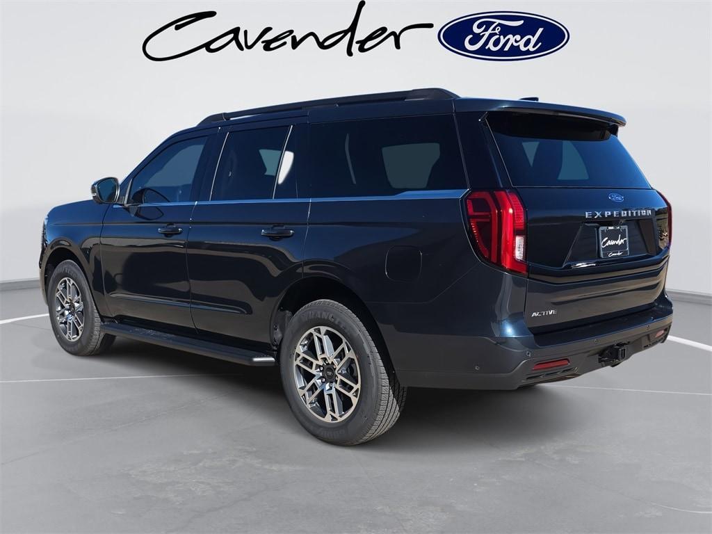 new 2025 Ford Expedition car, priced at $67,046
