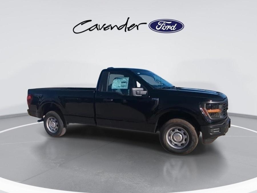 new 2024 Ford F-150 car, priced at $38,395