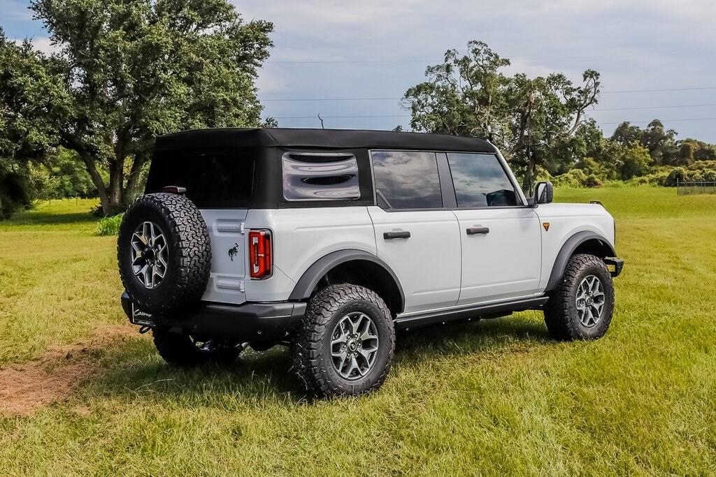 new 2024 Ford Bronco car, priced at $53,243