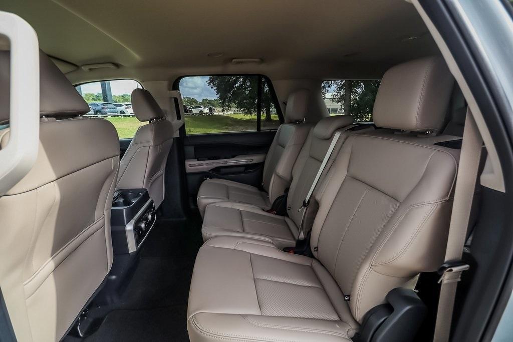 new 2024 Ford Expedition Max car, priced at $70,538