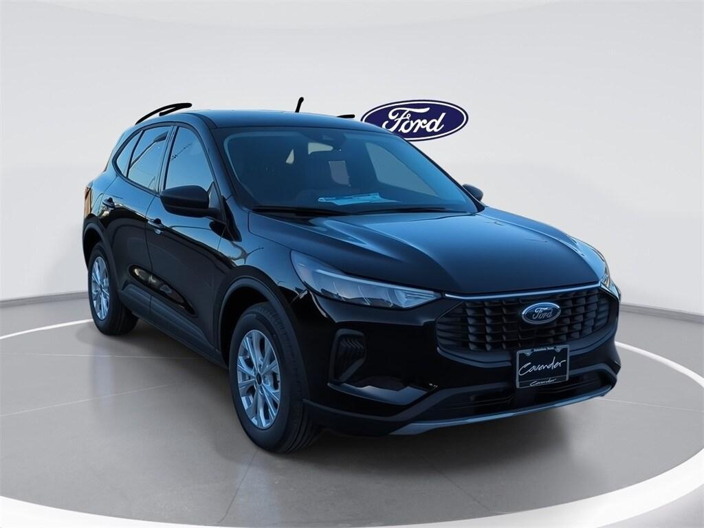 new 2025 Ford Escape car, priced at $29,404