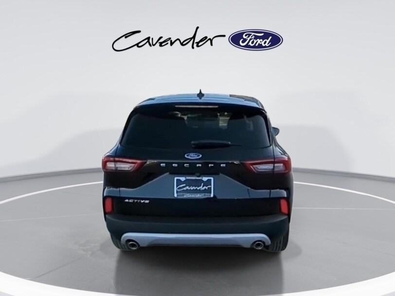 new 2025 Ford Escape car, priced at $29,404